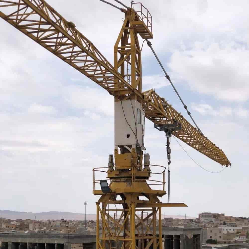 تاورکرین Potain 646 با فلش ۴۲ متری و ارتفاع ۴۰ متر